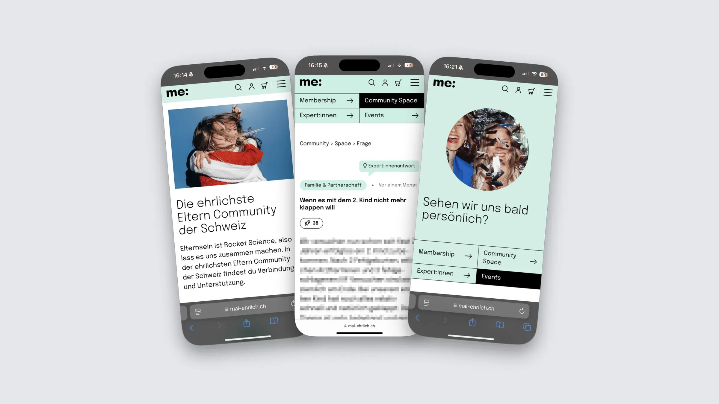Die Community auf drei Smartphones